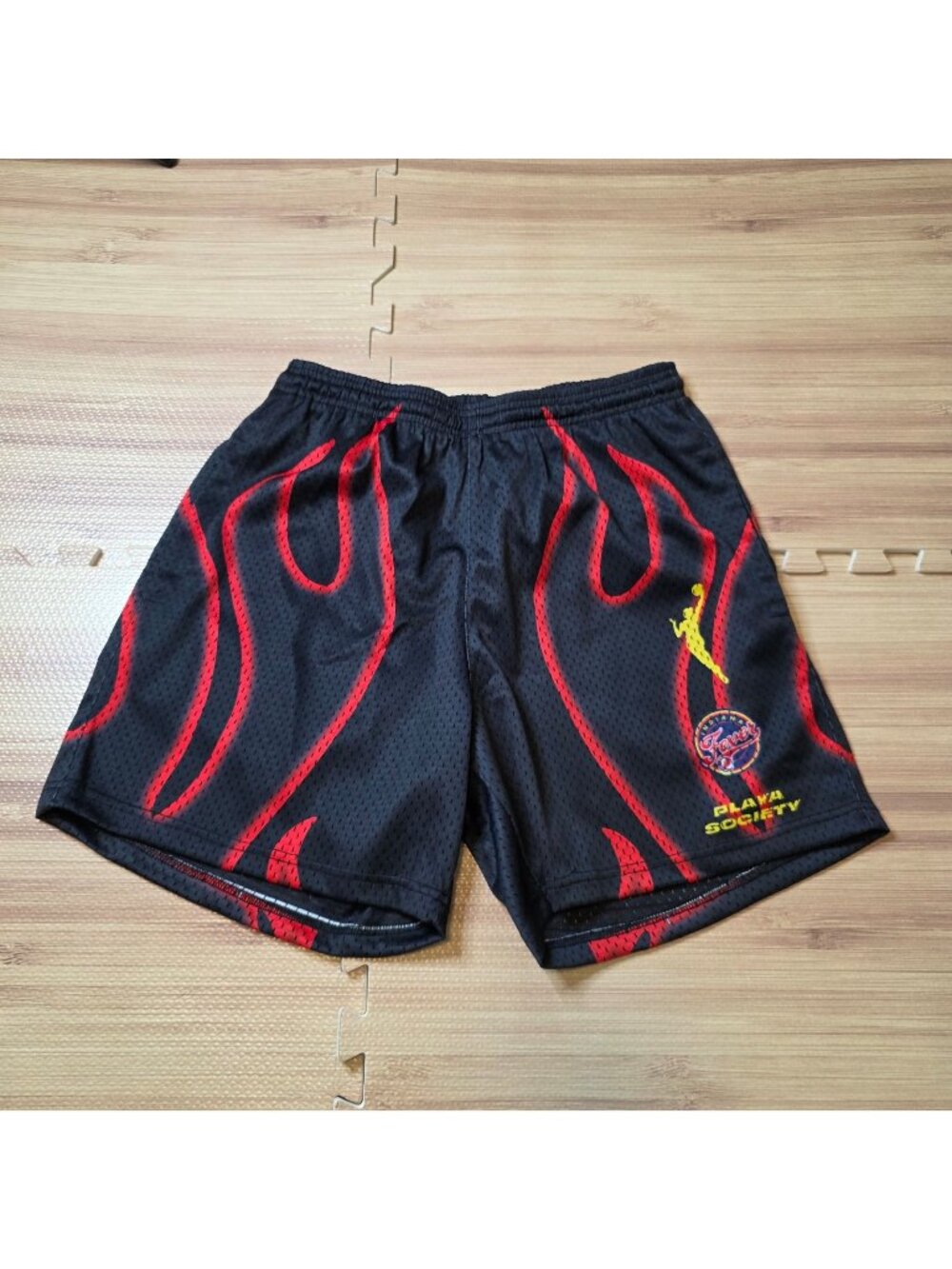 Playa Society WNBA Indiana Fever Mesh Basketball Shorts Women's Size Large